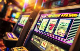Antarmuka permainan Dragon Tiger di 4dlover menampilkan pilihan taruhan dan riwayat hasil